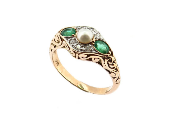 Pearl, Emerald & Diamond Ring MJ21085