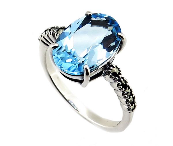 Blue Topaz Ring MJ21641