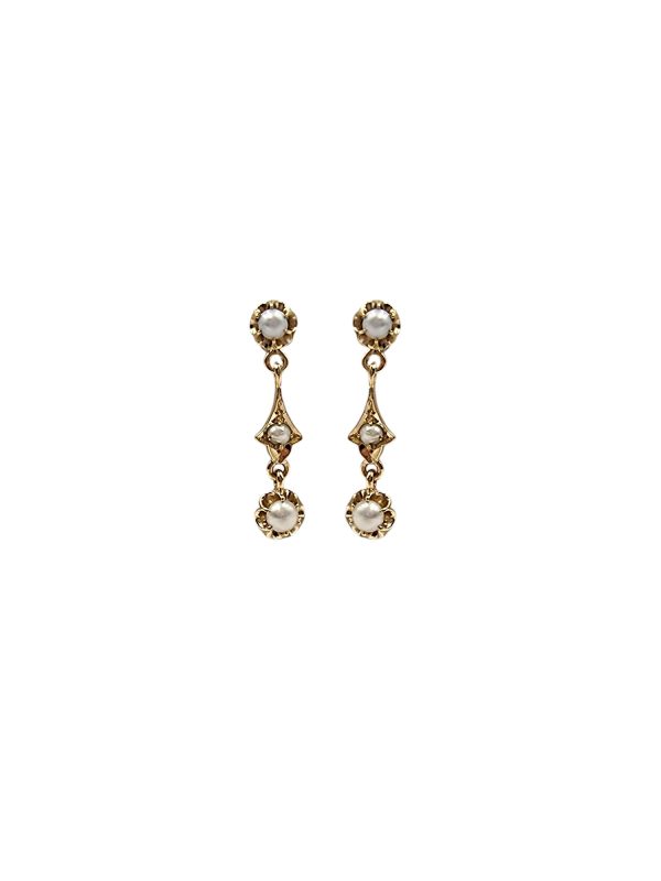 9ct Gold Pearl Drop Earrings MJ25904