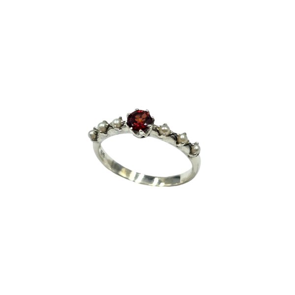 Garnet and Seedpearl Ring MJ25963